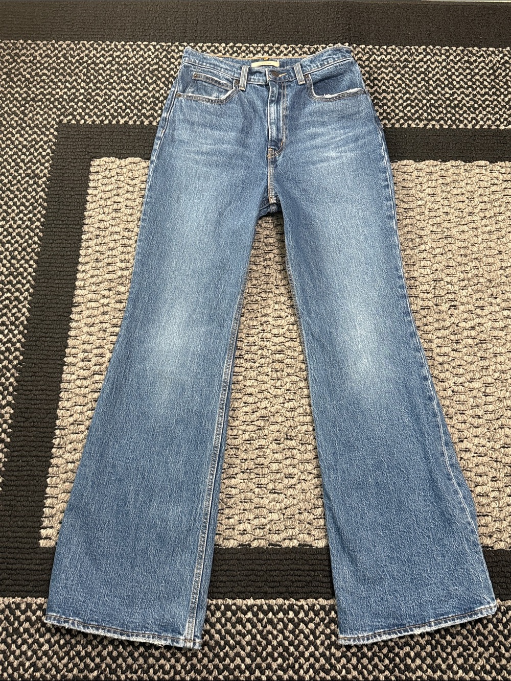 Levi’s 70s High Flare Premium Big E Distressed Jeans W28 Boho Western Classic